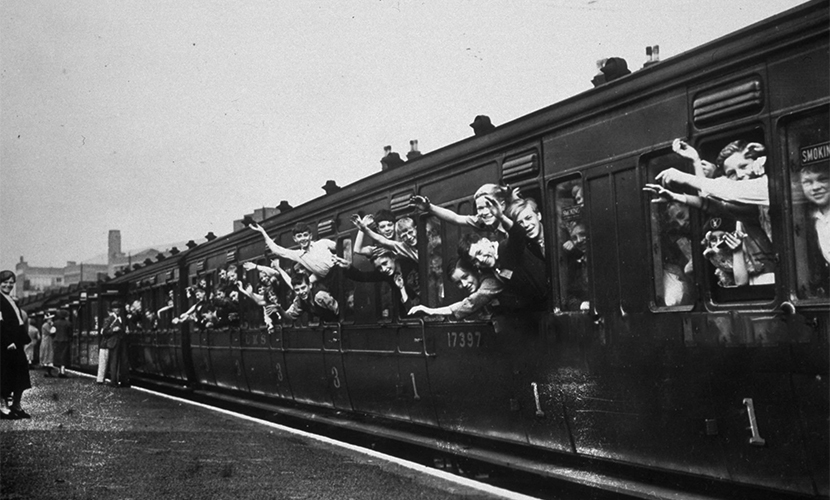 Children evacuating from Walthamstow children evacuating from walthamstow